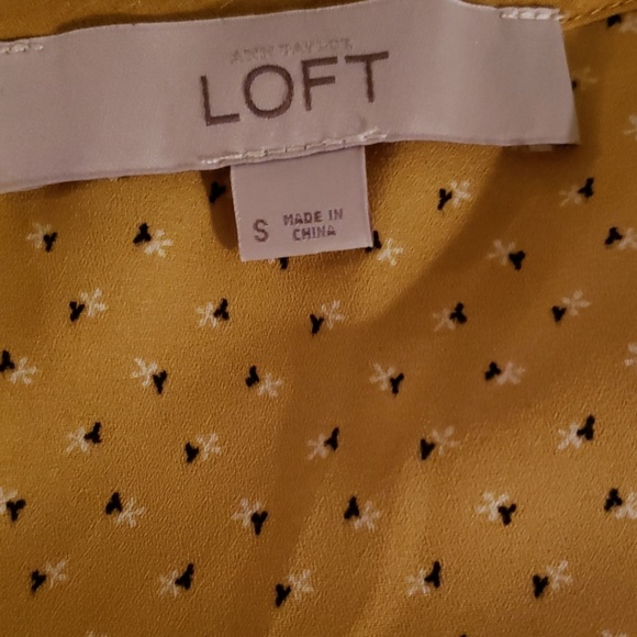 LOFT Tank Top - Picture 2 of 5